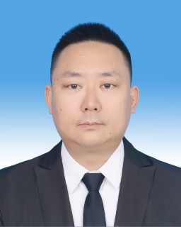 张彬
